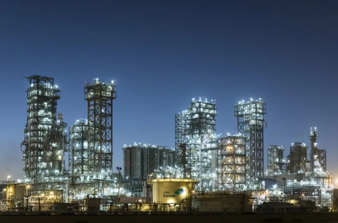 银河GALAXY官方网站股份资讯｜市值超600亿美金！全球化工及新材料行业迎来新巨头！